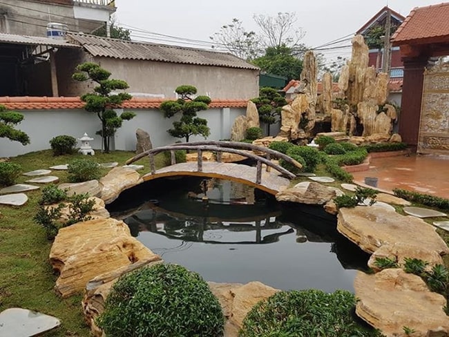 Thi công hồ cá koi – Chuyên môn chuyên sâu cho một thủy cảnh hoàn hảo