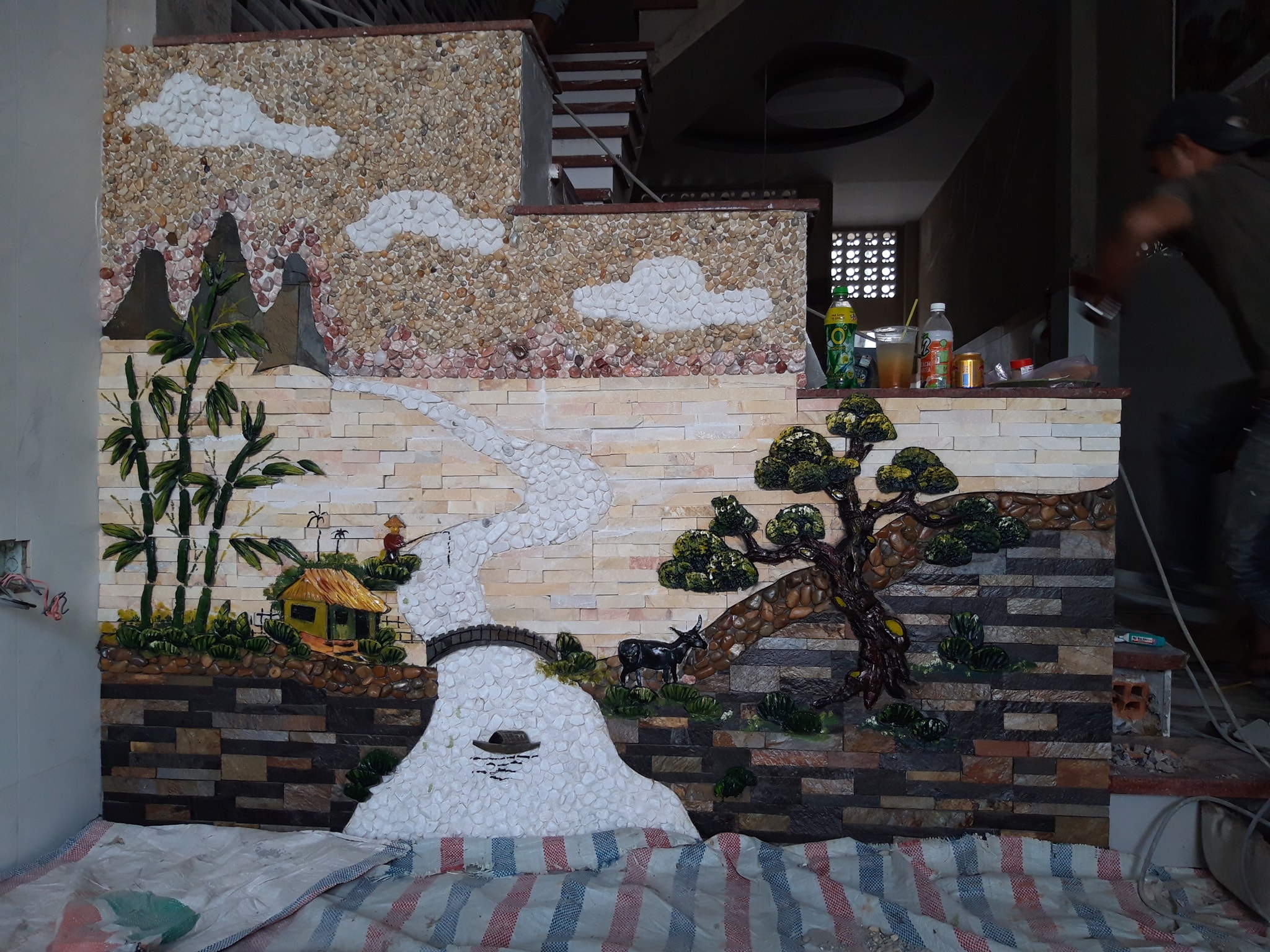 Tranh đá ốp tường phòng khách - Nghệ thuật đá tự nhiên cho không gian sống